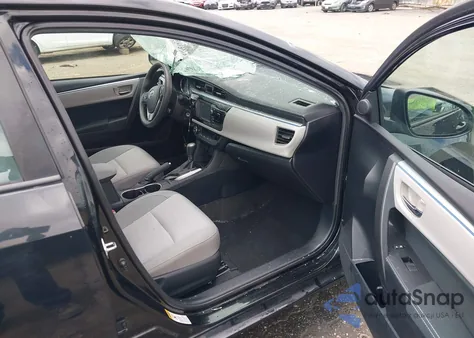 2015 Toyota Corolla Le z USA, uszkodzony, nr VIN 2T1BURHE3FC421128